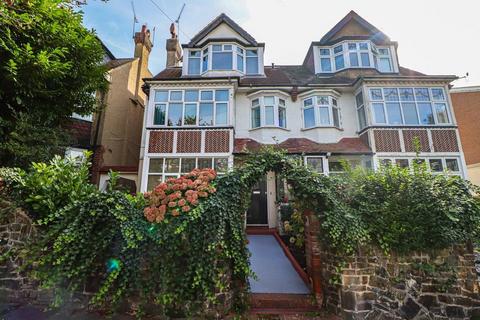 4 bedroom maisonette for sale, Ditton Court Road, Westcliff-on-Sea SS0