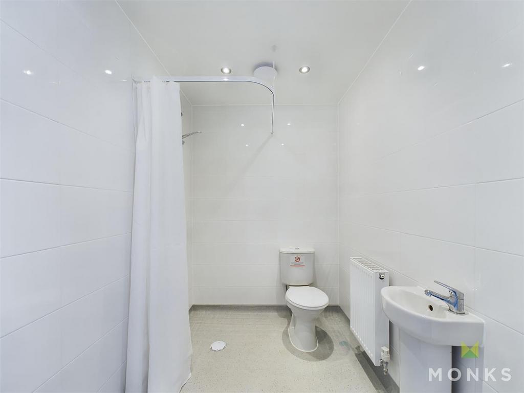 CAM01520 G0-PR0035-STILL014.jpg