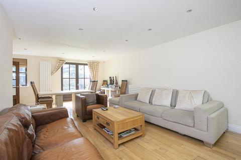 5 bedroom detached house for sale, Oaks Pavilion Mews, Gipsy Hill, SE19