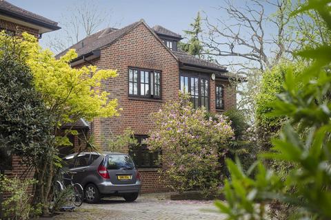 5 bedroom detached house for sale, Oaks Pavilion Mews, Gipsy Hill, SE19