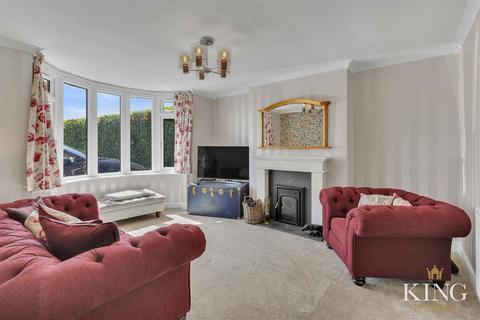 18 Lansdowne Road, Studley, B80 7RB