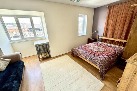 2 bedroom apartment for sale, Ferrara Quay, Maritime Quarter, Swansea