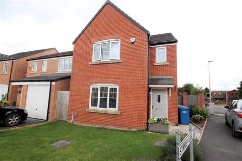 3 bedroom detached house to rent, Stirrup Close, Leigh, WN7 2EP