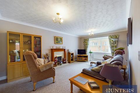 3 bedroom detached bungalow for sale, Coniston Close, Bridlington