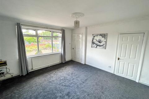 3 bedroom semi-detached house for sale, Moor Street, Brierley Hill, DY5 3TA