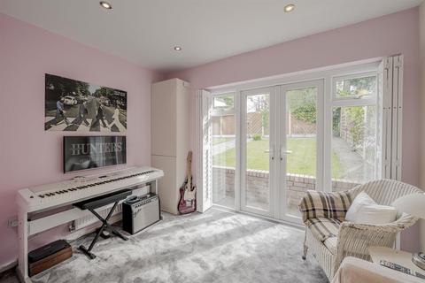 3 bedroom link detached house for sale, Hagley Road, Stourbridge, DY9 0RF