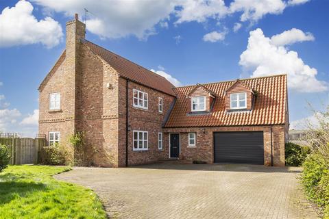 4 bedroom country house for sale, Menthorpe Lane, North Duffield, Selby