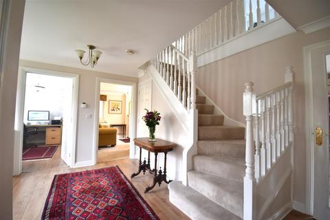 5 bedroom detached house for sale, John Repton Gardens, Bristol