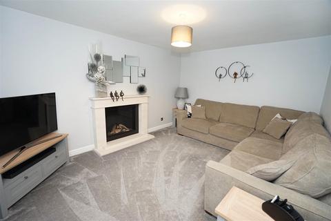 4 Rotherhead Close, Horwich, Bolton, BL6 5UG