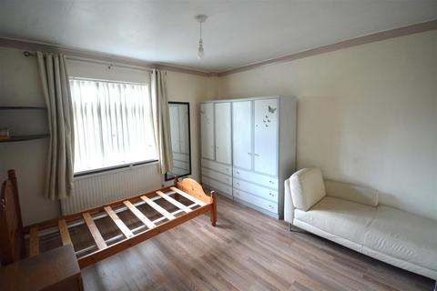 6 Ivanhoe Road, Hounslow, TW4 7JJ
