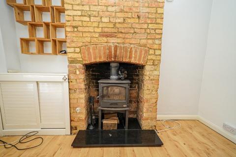2 Mentmore Road, Leighton Buzzard, LU7 2NZ