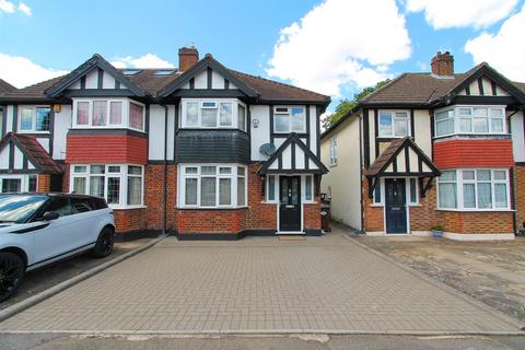 3 bedroom semi-detached house for sale, Shepley Close, Carshalton SM5