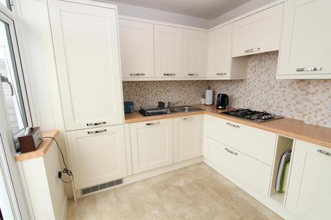 18 Shepley Close, Carshalton, SM5 2NJ