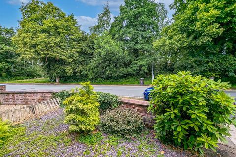 3 bedroom semi-detached house for sale, Bonnywell Road, Leigh