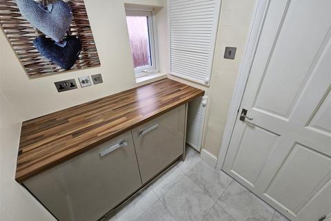 4 bedroom semi-detached house for sale, Lode Lane, Solihull