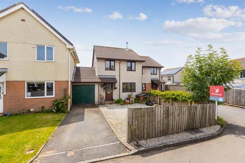 15 Barnfield, East Allington, Totnes, TQ9 7QR