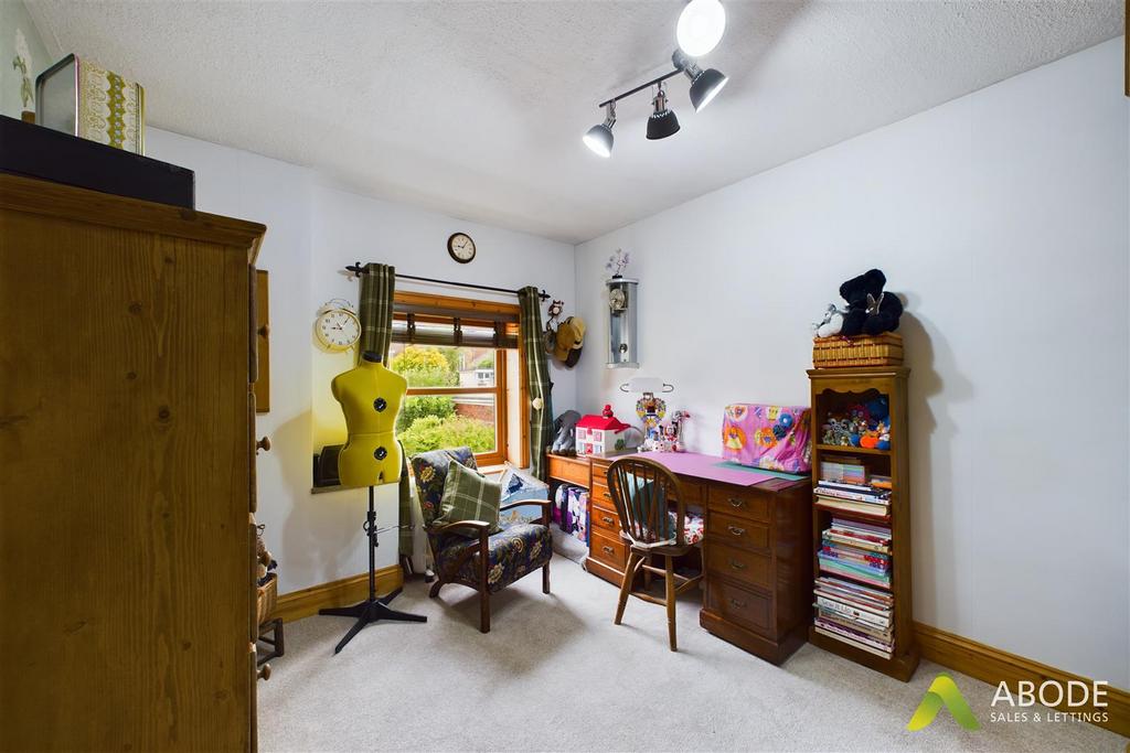 CAM02696 G0-PR0321-STILL025.jpg