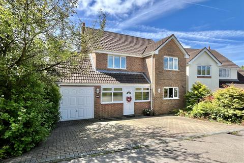 4 bedroom detached house for sale, Woodland View, Lydbrook GL17