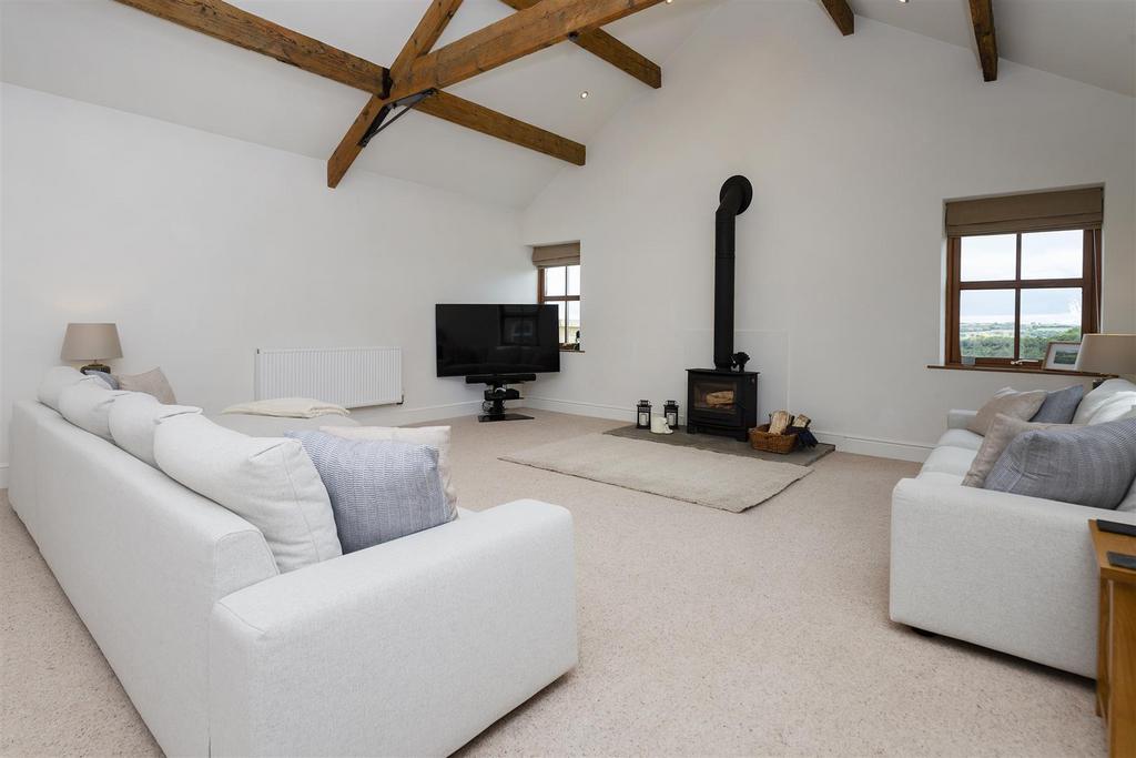 Manor Road, Farnley Tyas 4 bed character property for sale £800,000