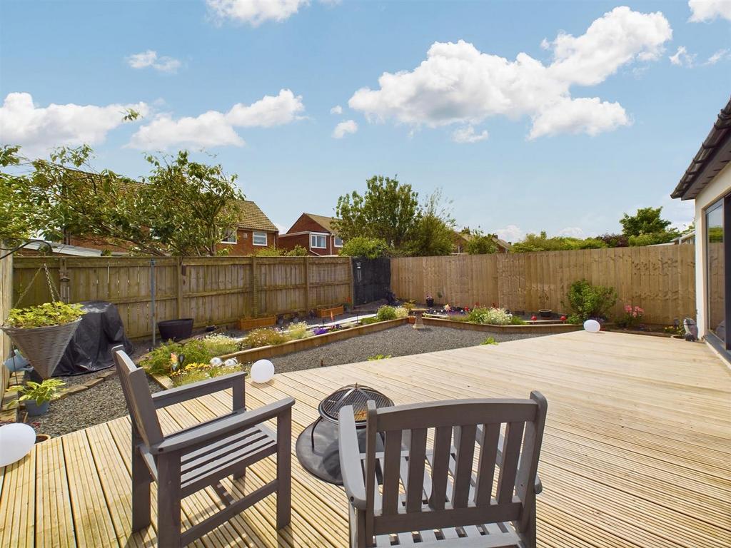 Garden 2.jpg