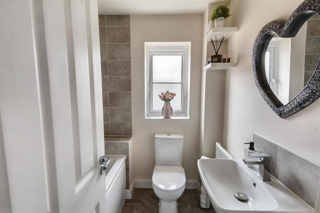 Bathroom.jpeg