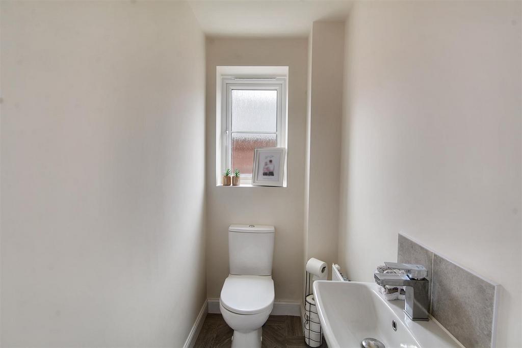 Wc.jpeg