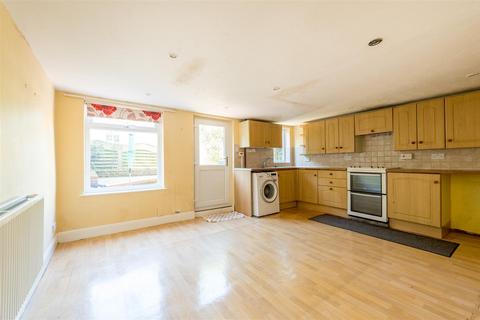 3 bedroom end of terrace house for sale, Pin Mill Road, Ipswich IP9