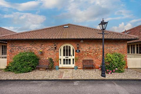 3 bedroom detached bungalow for sale, Enholmes Lane, Patrington