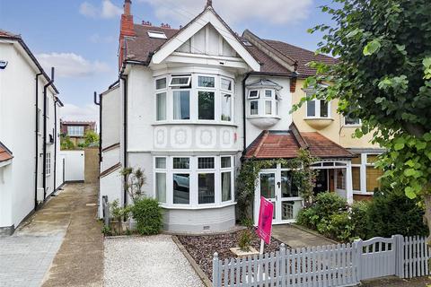 34 Douglas Road, London, E4 6DA