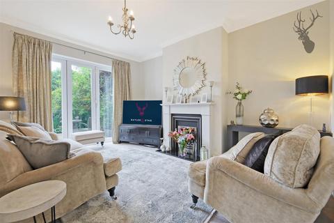 34 Douglas Road, London, E4 6DA