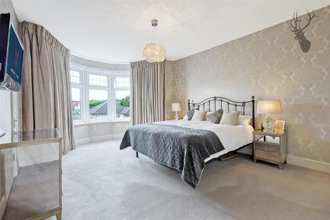 34 Douglas Road, London, E4 6DA