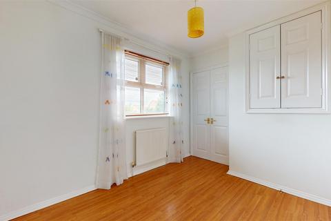 19 Bernstein Close, Browns Wood, Milton Keynes, MK7 8EH