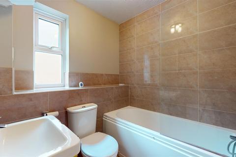 19 Bernstein Close, Browns Wood, Milton Keynes, MK7 8EH