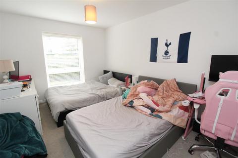2 bedroom apartment for sale, Longhorn Drive, Whitehouse, Milton Keynes