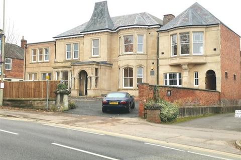 2 bedroom apartment to rent, Northampton Road, Market Harborough