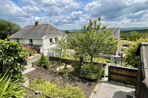 3 bedroom semi-detached house for sale, Llandeilo Road, Gorslas, Llanelli