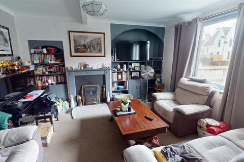 3 bedroom semi-detached house for sale, 21 Burns Crescent, Dingwall