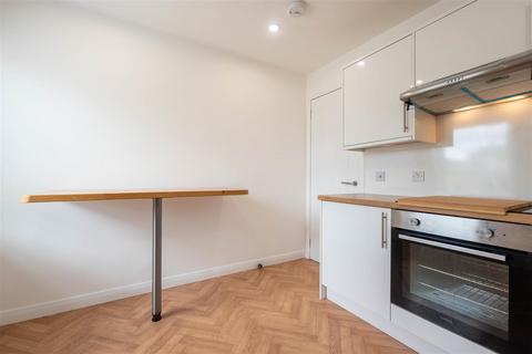33 Woodlands Gardens Abercromby Street, Broughty Ferry, Dundee, DD5 2ST