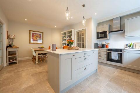 59 Craigie Road, Perth, PH2 0BL