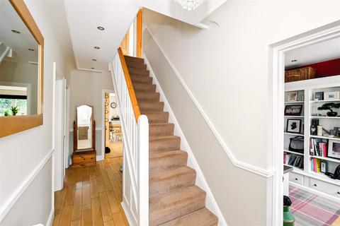 1 Oakhurst Gardens, London, E4 6BQ