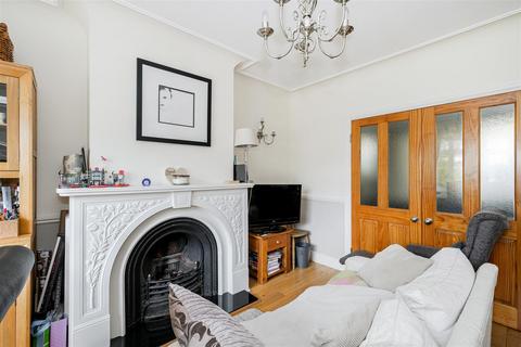 1 Oakhurst Gardens, London, E4 6BQ