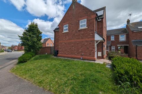 3 bedroom end of terrace house for sale, Farnborough Close, Corby NN18