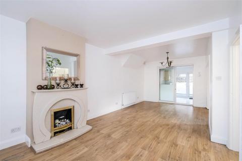 4 bedroom semi-detached house for sale, Brindwood Road, Chingford