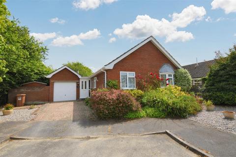 2 bedroom detached bungalow for sale, Willow Grove, Sheringham