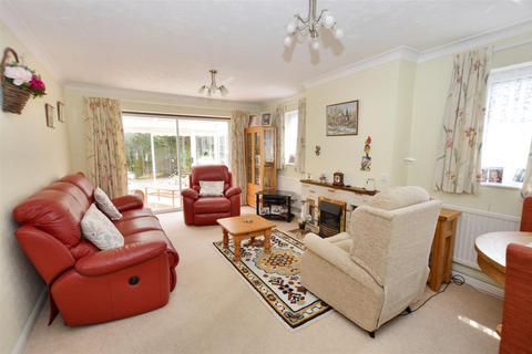 2 bedroom detached bungalow for sale, Willow Grove, Sheringham