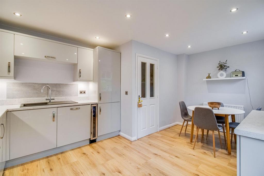Kitchen diner