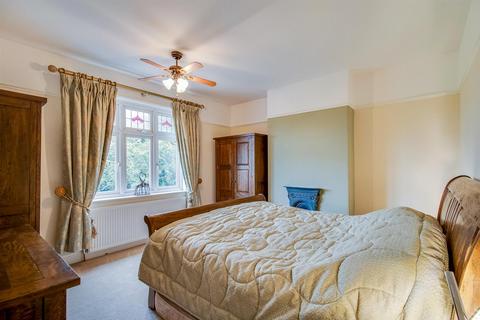 29 Lingwell Gate Lane, Lofthouse, Wakefield, WF3 3JL