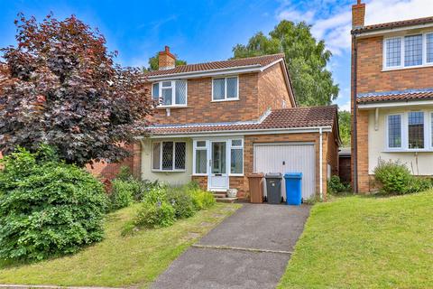 3 bedroom detached house for sale, Bourchier Close, Hadleigh, Ipswich