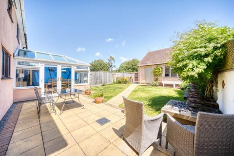10 Claverham Park, Claverham, Bristol, BS49 4LS