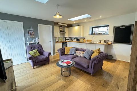 2 bedroom barn conversion for sale, London Apprentice, St. Austell